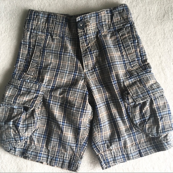 Old Navy Boy Lots 2 T Shorts and Pant - Picture 8 of 16